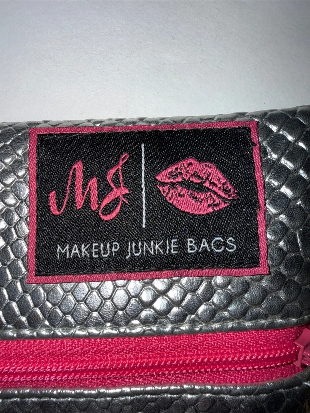 Makeup Junkie Metallic Silver Reptile Cosmetic Wristlet Pink Zipper and Tassel